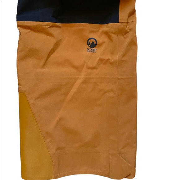 The North Face Men’s A-Cad FUTURELIGHT Bib Snow Pants - Picture 8 of 16